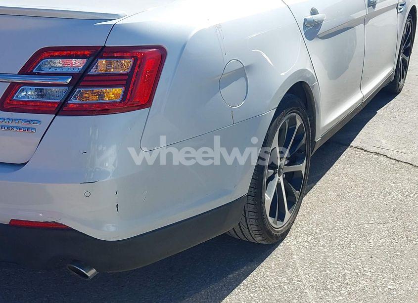 Photo 6 of 2015 Ford Taurus LIMITED (VIN 1FAHP2F80FG196289)