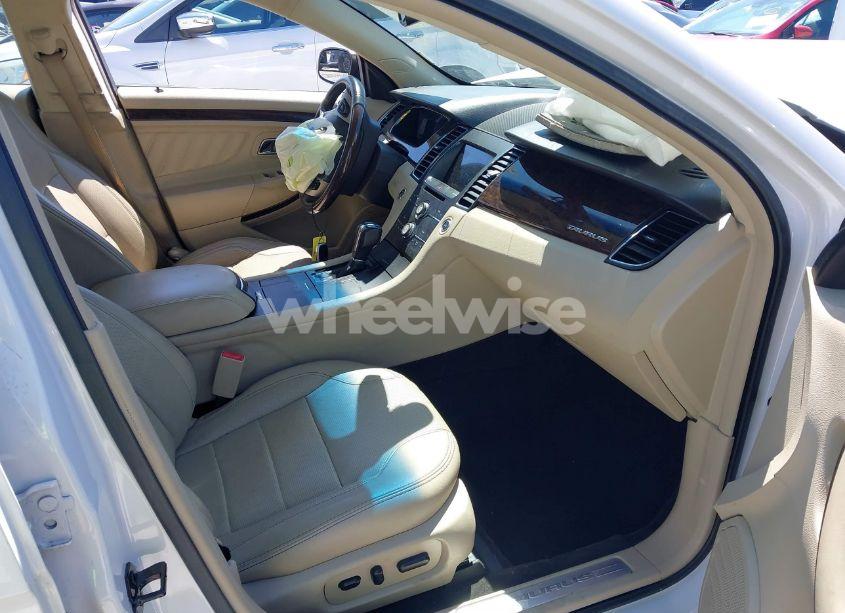 Photo 5 of 2016 Ford Taurus LIMITED (VIN 1FAHP2F80GG110898)