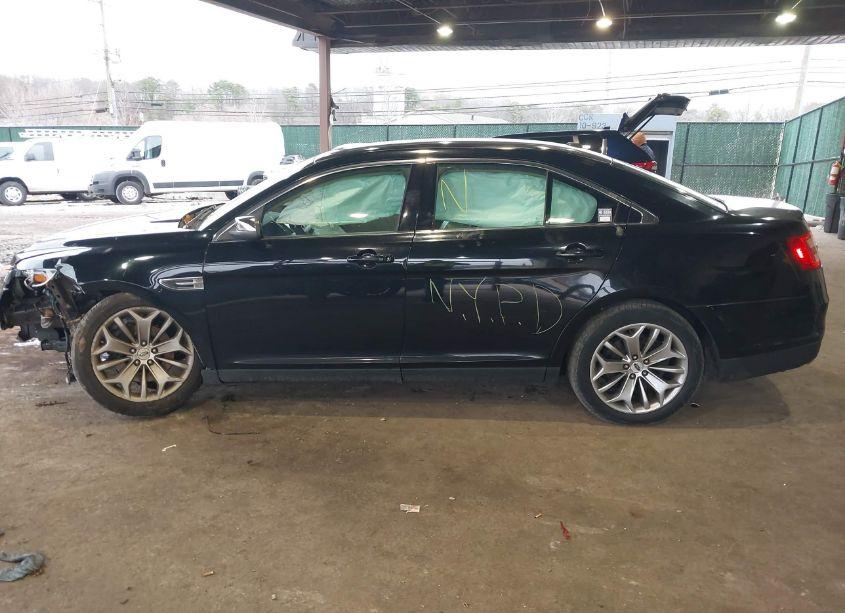 Photo 15 of 2016 Ford Taurus LIMITED (VIN 1FAHP2F80GG111629)