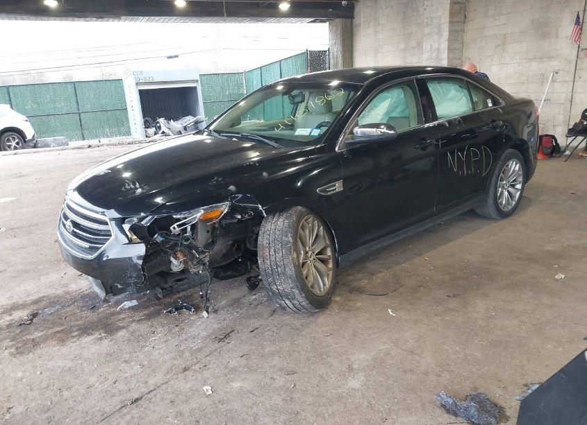 Photo 2 of 2016 Ford Taurus LIMITED (VIN 1FAHP2F80GG111629)