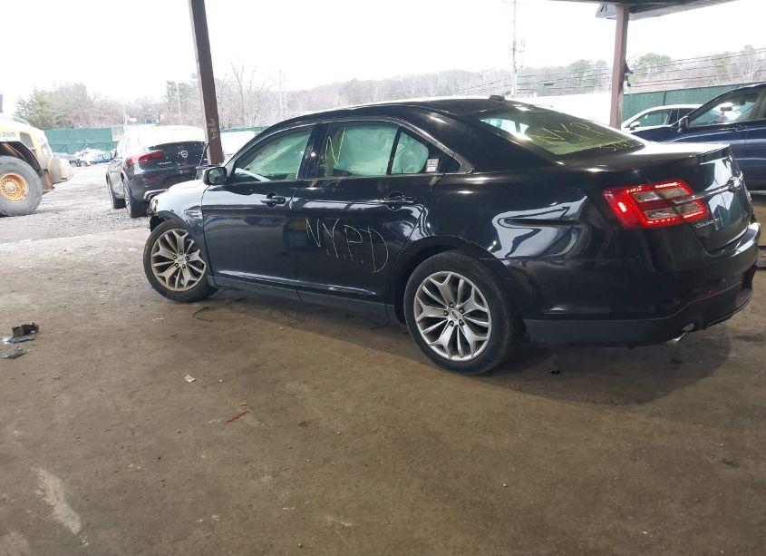 Photo 3 of 2016 Ford Taurus LIMITED (VIN 1FAHP2F80GG111629)