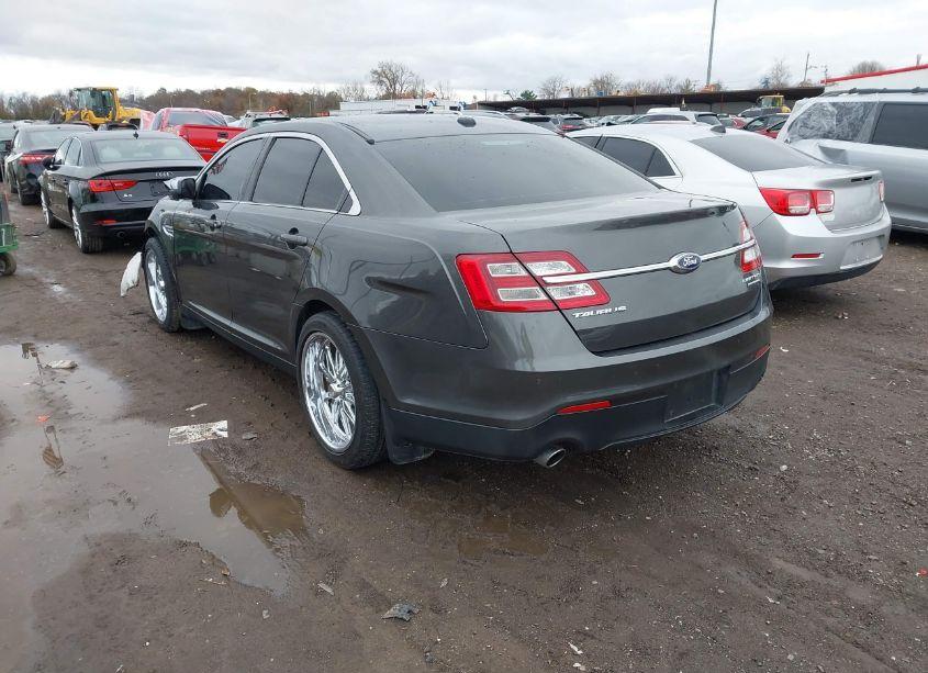 Photo 3 of 2016 Ford Taurus LIMITED (VIN 1FAHP2F80GG144341)