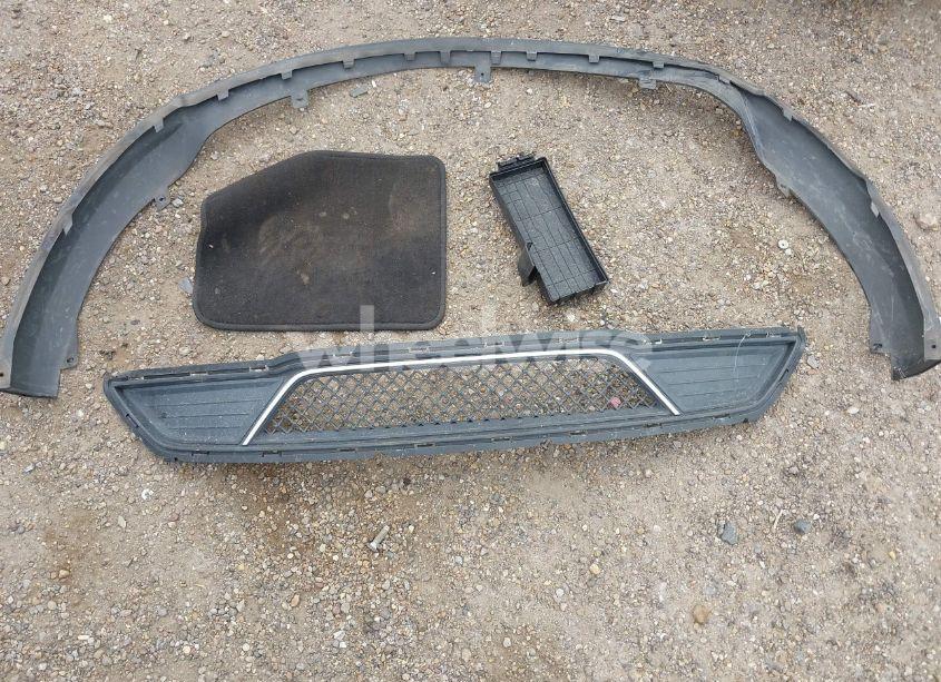 Photo 12 of 2017 Ford Taurus LIMITED (VIN 1FAHP2F80HG104374)