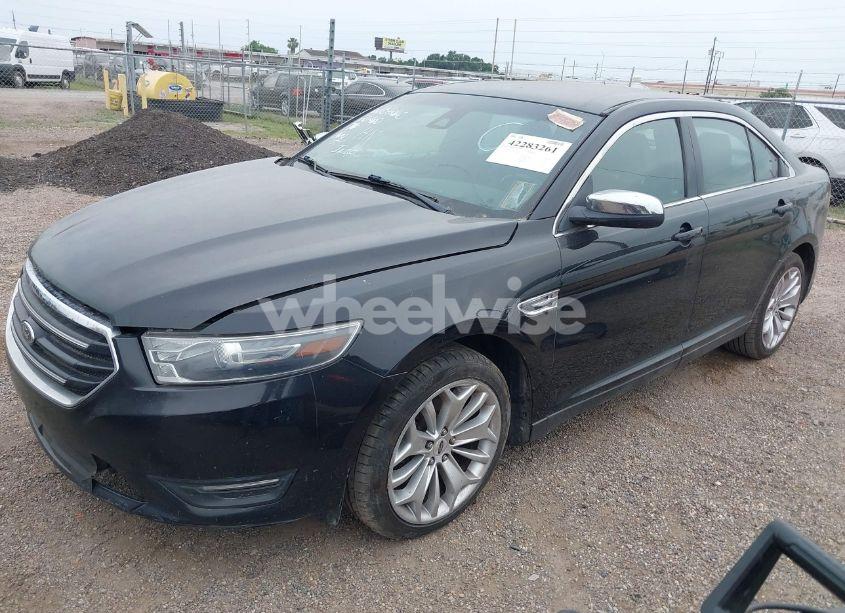 Photo 2 of 2017 Ford Taurus LIMITED (VIN 1FAHP2F80HG104374)