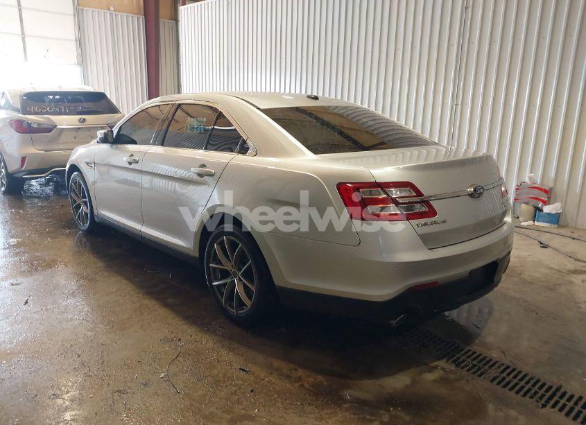 Photo 3 of 2013 Ford Taurus LIMITED (VIN 1FAHP2F81DG164318)