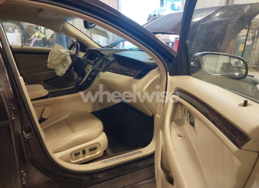 Photo 5 of 2013 Ford Taurus LIMITED (VIN 1FAHP2F81DG181135)