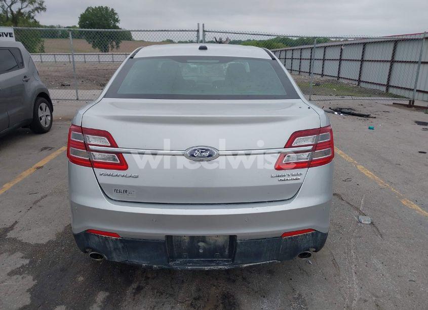 Photo 16 of 2015 Ford Taurus LIMITED (VIN 1FAHP2F81FG171224)