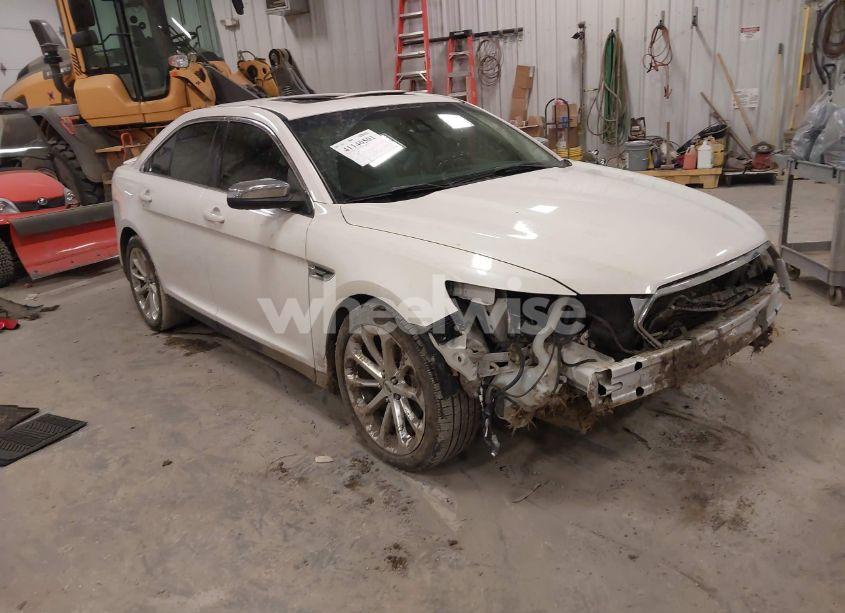 2017 Ford Taurus LIMITED (VIN 1FAHP2F81HG128652) main photo