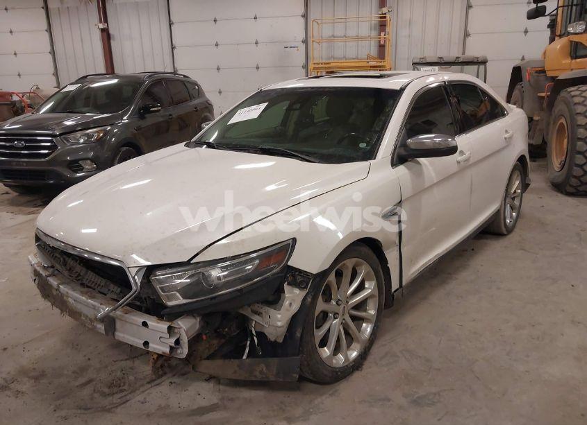 Photo 2 of 2017 Ford Taurus LIMITED (VIN 1FAHP2F81HG128652)