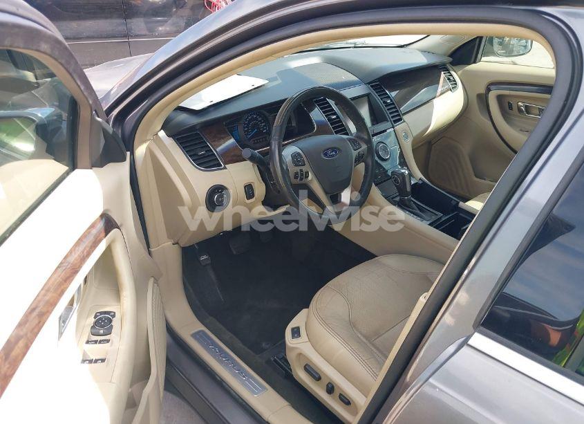 Photo 17 of 2014 Ford Taurus LIMITED (VIN 1FAHP2F82EG127439)