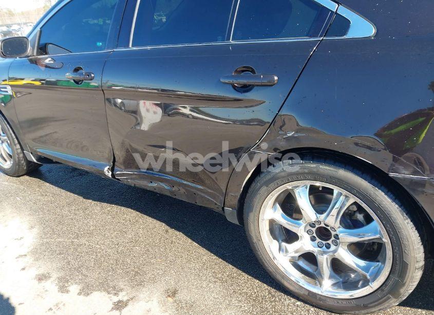 Photo 6 of 2014 Ford Taurus LIMITED (VIN 1FAHP2F82EG132687)