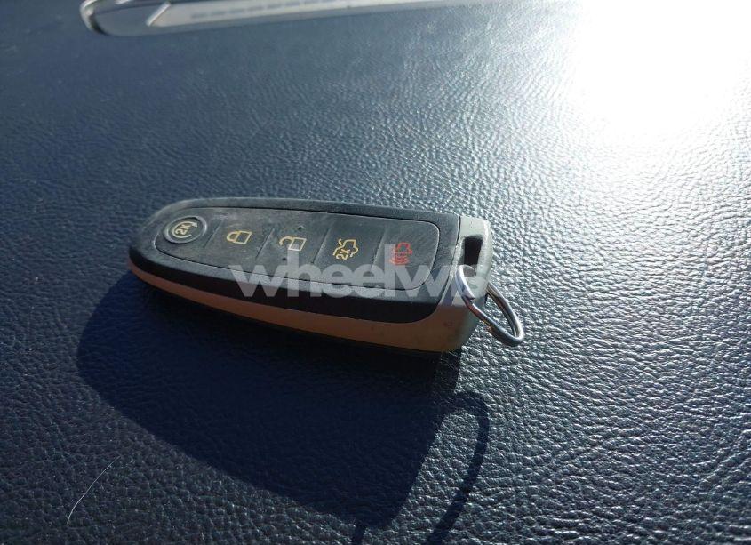 Photo 11 of 2015 Ford Taurus LIMITED (VIN 1FAHP2F82FG102235)