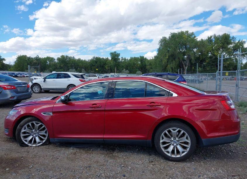 Photo 14 of 2015 Ford Taurus LIMITED (VIN 1FAHP2F82FG102560)