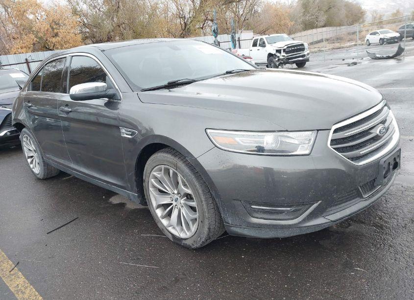 2015 Ford Taurus LIMITED (VIN 1FAHP2F82FG141472) main photo