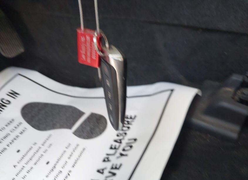 Photo 11 of 2015 Ford Taurus LIMITED (VIN 1FAHP2F82FG146901)