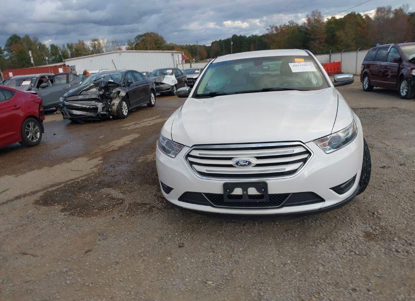 Photo 12 of 2015 Ford Taurus LIMITED (VIN 1FAHP2F82FG146901)