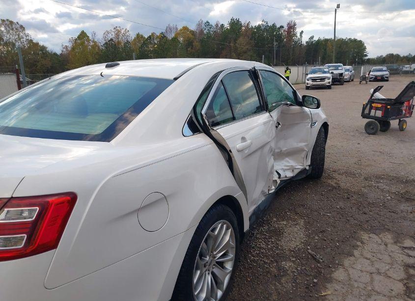 Photo 17 of 2015 Ford Taurus LIMITED (VIN 1FAHP2F82FG146901)