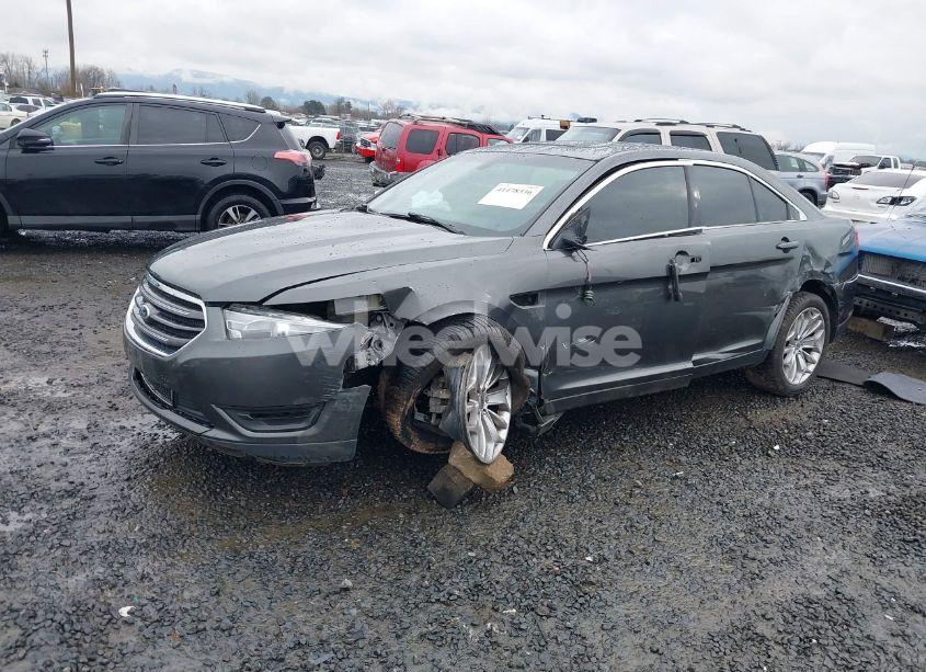 Photo 2 of 2016 Ford Taurus LIMITED (VIN 1FAHP2F82GG111003)