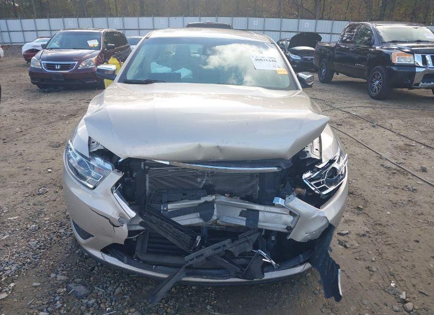 Photo 13 of 2017 Ford Taurus LIMITED (VIN 1FAHP2F82HG113724)