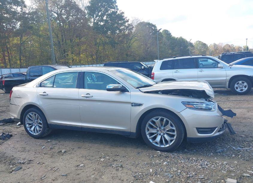 Photo 14 of 2017 Ford Taurus LIMITED (VIN 1FAHP2F82HG113724)