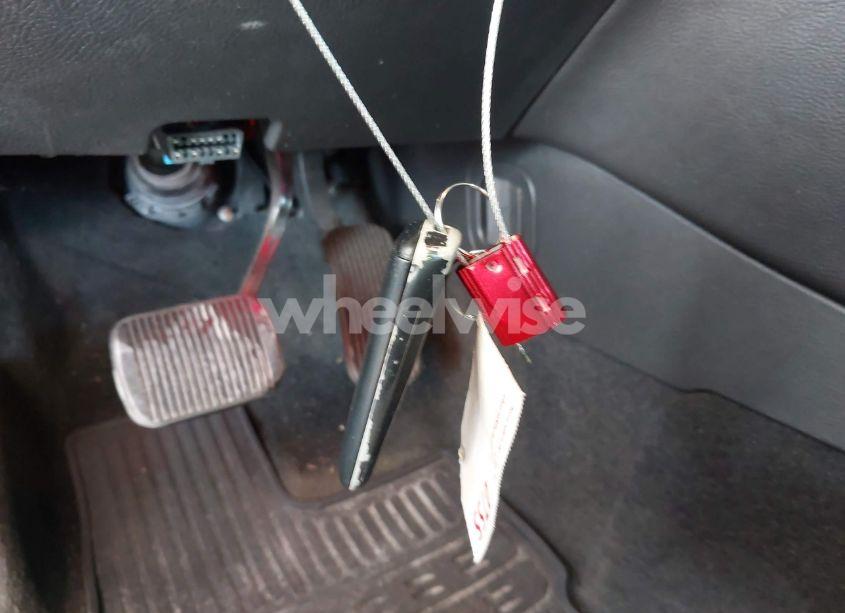 Photo 11 of 2017 Ford Taurus LIMITED (VIN 1FAHP2F82HG113836)