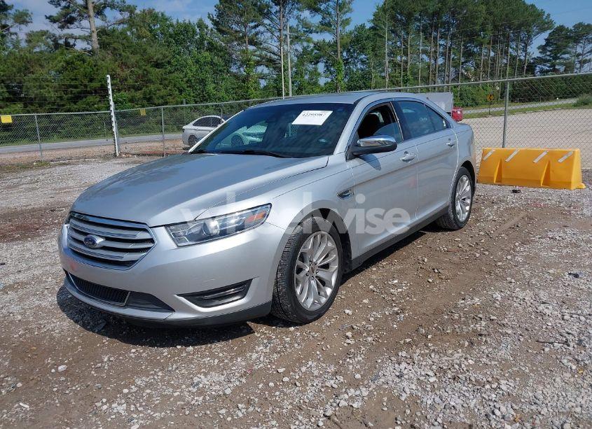 Photo 2 of 2017 Ford Taurus LIMITED (VIN 1FAHP2F82HG126232)
