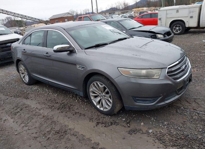 2014 Ford Taurus LIMITED (VIN 1FAHP2F83EG134724) main photo