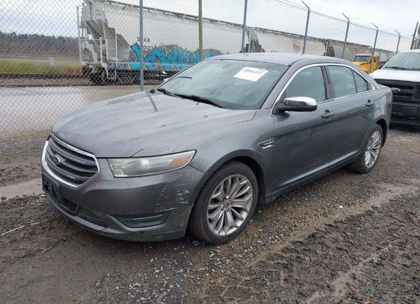 Photo 2 of 2014 Ford Taurus LIMITED (VIN 1FAHP2F83EG134724)