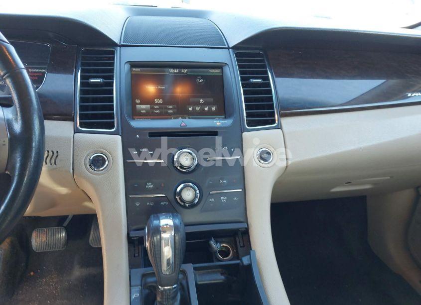 Photo 22 of 2014 Ford Taurus LIMITED (VIN 1FAHP2F83EG165052)