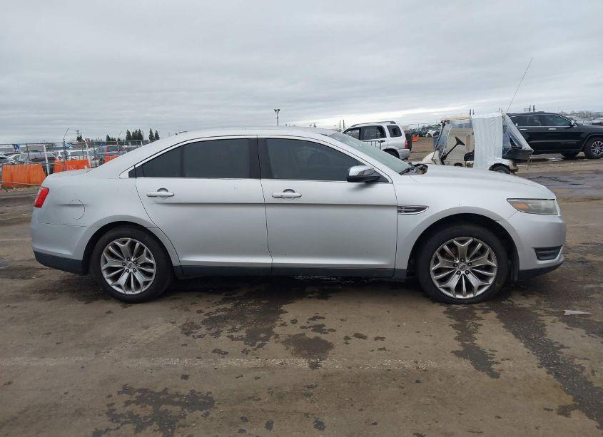 Photo 13 of 2015 Ford Taurus LIMITED (VIN 1FAHP2F83FG102762)