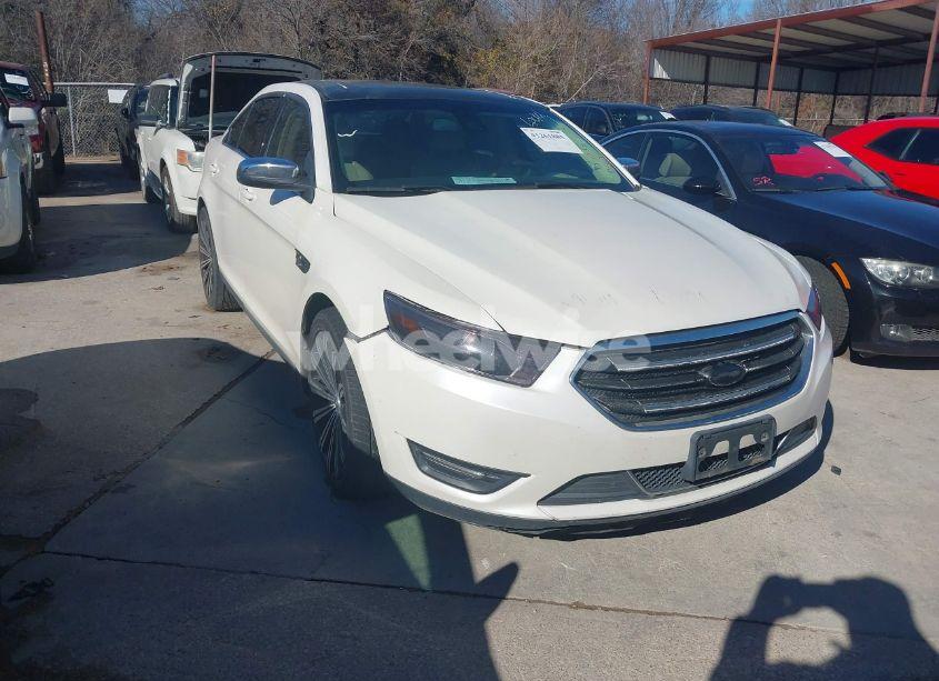 2017 Ford Taurus LIMITED (VIN 1FAHP2F83HG125865) main photo