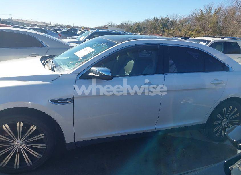 Photo 14 of 2017 Ford Taurus LIMITED (VIN 1FAHP2F83HG125865)