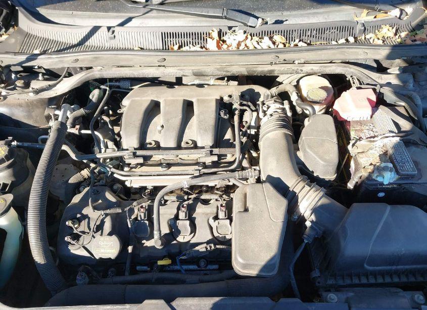 Photo 10 of 2013 Ford Taurus LIMITED (VIN 1FAHP2F84DG130745)