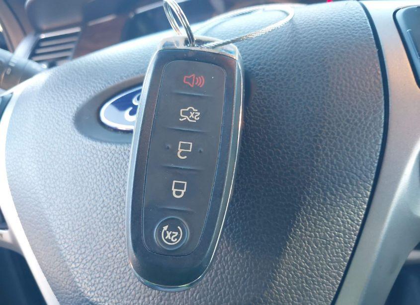 Photo 11 of 2013 Ford Taurus LIMITED (VIN 1FAHP2F84DG198592)