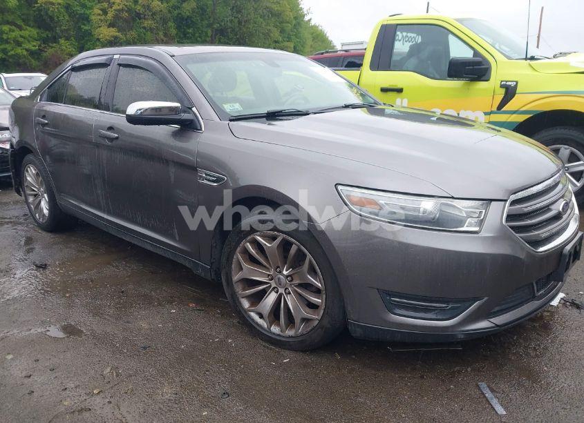 2013 Ford Taurus LIMITED (VIN 1FAHP2F84DG235124) main photo