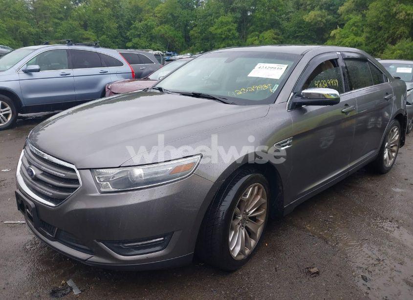 Photo 2 of 2013 Ford Taurus LIMITED (VIN 1FAHP2F84DG235124)