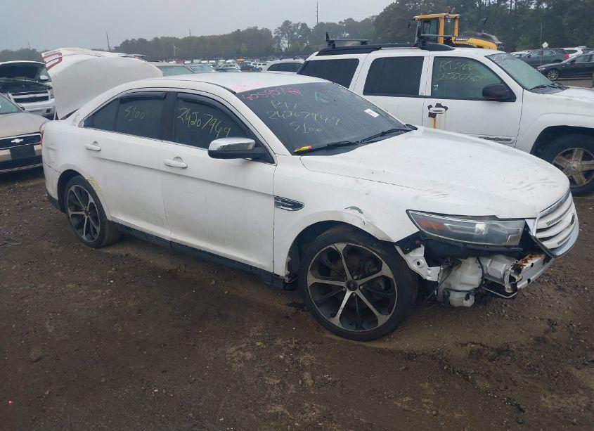 2015 Ford Taurus LIMITED (VIN 1FAHP2F84FG101863) main photo