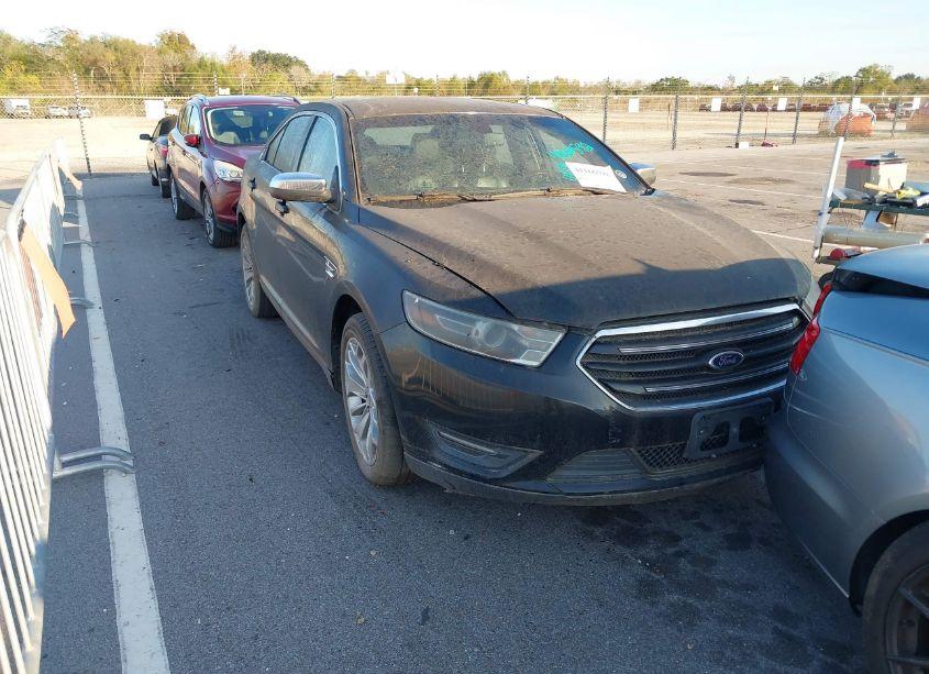 2015 Ford Taurus LIMITED (VIN 1FAHP2F84FG114581) main photo