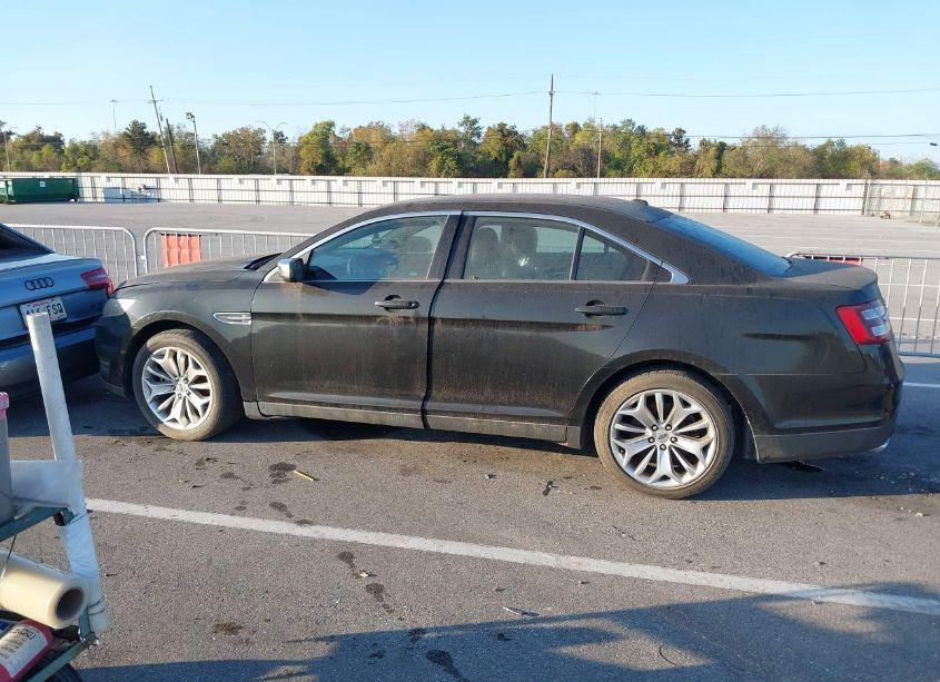 Photo 14 of 2015 Ford Taurus LIMITED (VIN 1FAHP2F84FG114581)