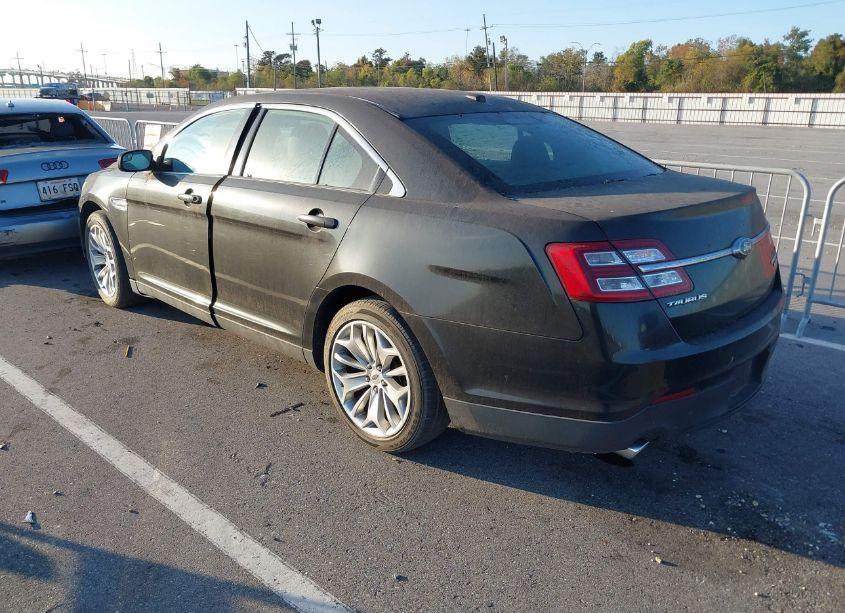 Photo 3 of 2015 Ford Taurus LIMITED (VIN 1FAHP2F84FG114581)