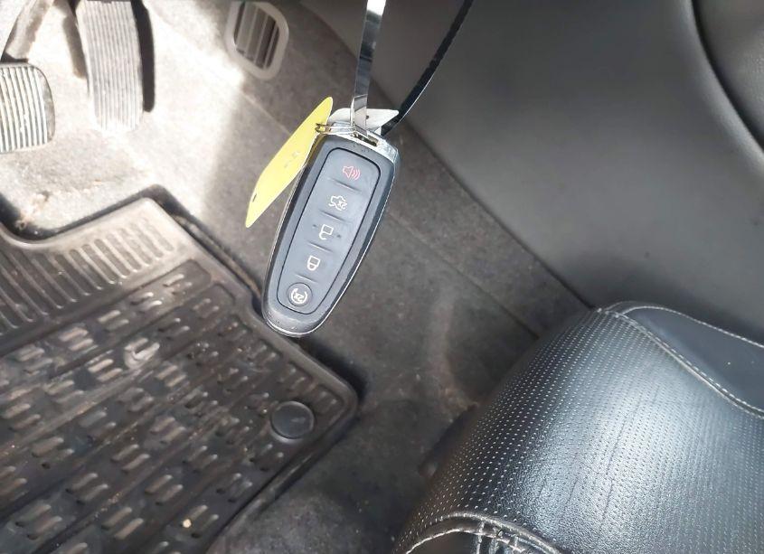 Photo 11 of 2015 Ford Taurus LIMITED (VIN 1FAHP2F84FG156958)