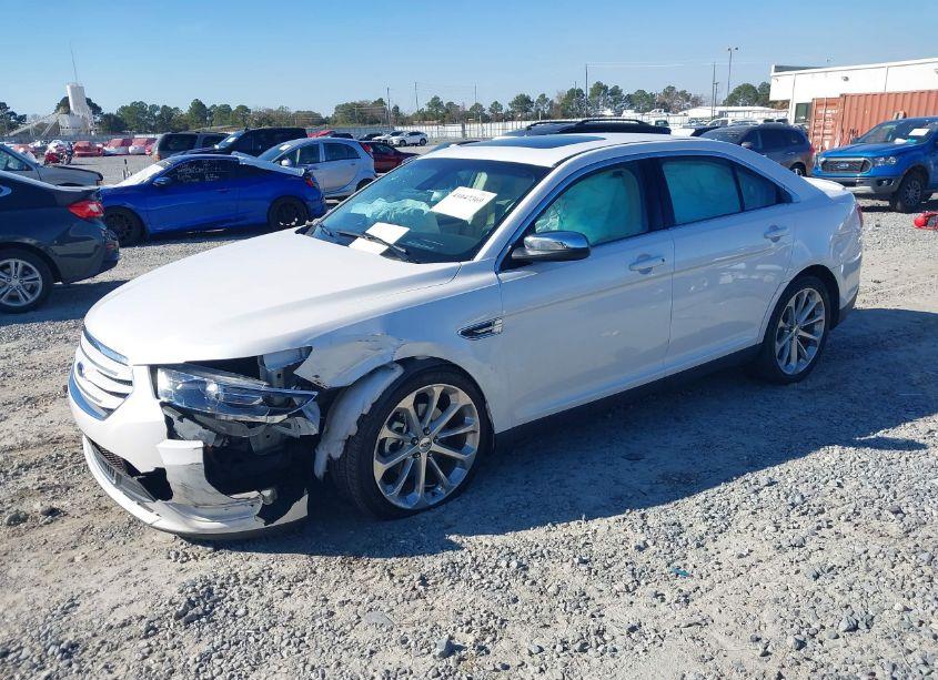 Photo 2 of 2016 Ford Taurus LIMITED (VIN 1FAHP2F84GG132872)