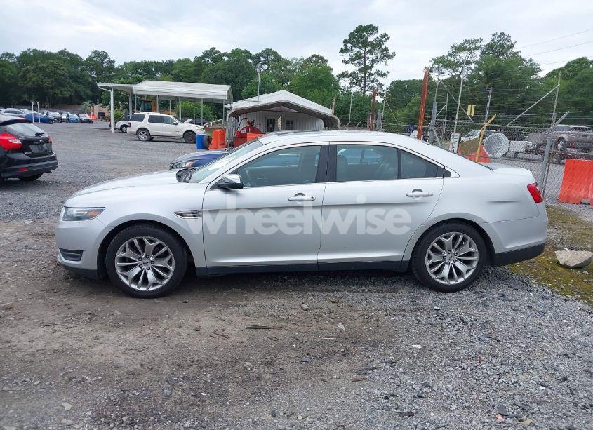 Photo 14 of 2015 Ford Taurus LIMITED (VIN 1FAHP2F85FG108949)
