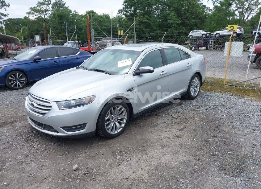 Photo 2 of 2015 Ford Taurus LIMITED (VIN 1FAHP2F85FG108949)