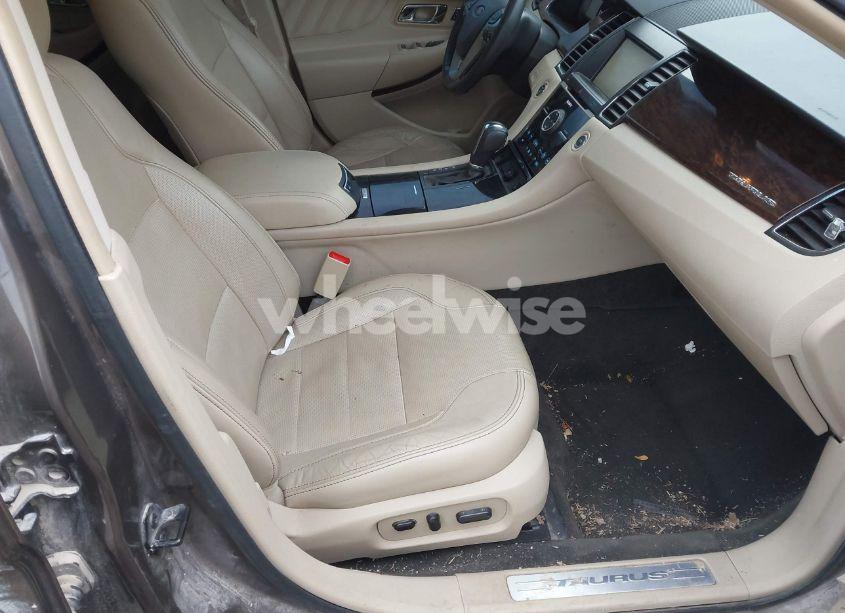 Photo 5 of 2015 Ford Taurus LIMITED (VIN 1FAHP2F85FG148206)