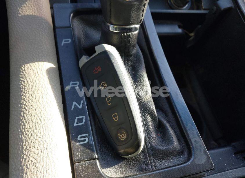 Photo 11 of 2015 Ford Taurus LIMITED (VIN 1FAHP2F85FG169704)