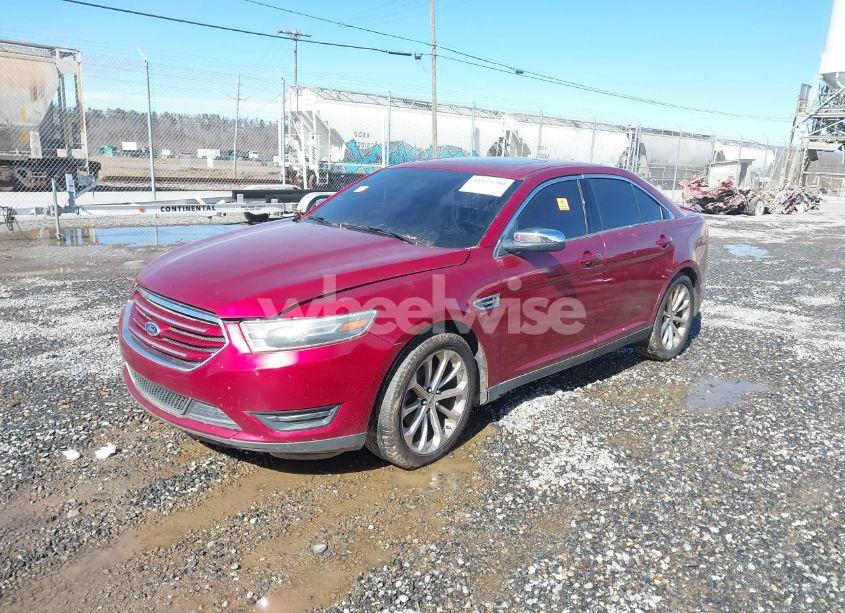 Photo 2 of 2015 Ford Taurus LIMITED (VIN 1FAHP2F85FG181111)