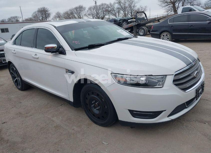 2015 Ford Taurus LIMITED (VIN 1FAHP2F85FG203222) main photo