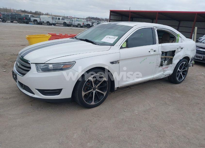 Photo 2 of 2015 Ford Taurus LIMITED (VIN 1FAHP2F85FG203222)