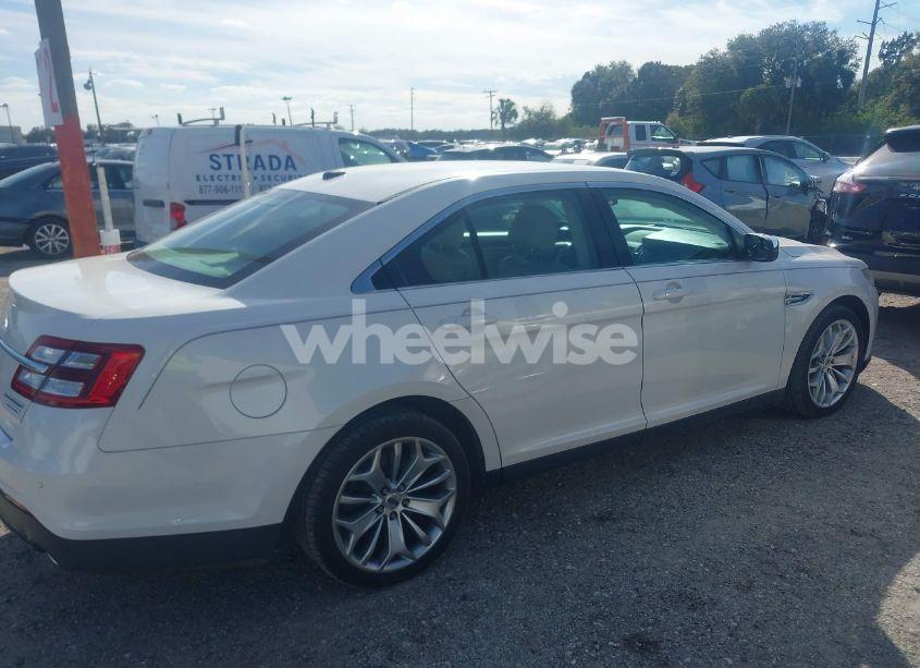 Photo 13 of 2016 Ford Taurus LIMITED (VIN 1FAHP2F85GG104112)